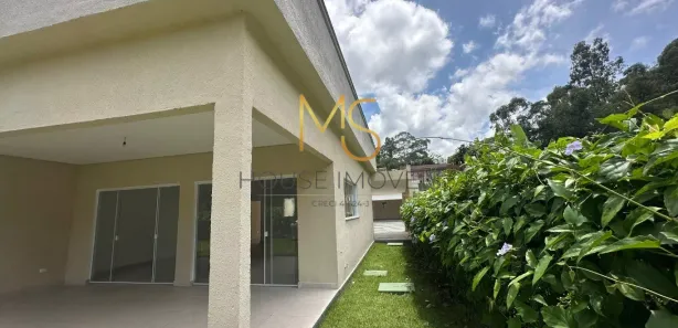 Casa com 3 Quartos para alugar, 198m² no Chácara dos Junqueiras, Carapicuíba