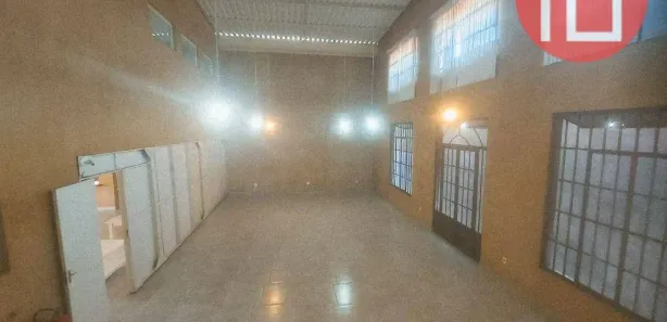 Loja / Salão / Ponto Comercial para venda ou aluguel, 280m² no Jardim São José, Bragança Paulista
