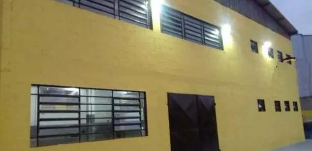 Galpão / Depósito / Armazém à venda, 348m² no Vila Ferlópolis, Itaquaquecetuba