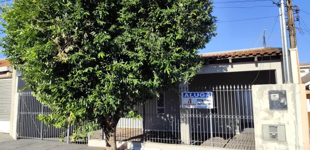 Casa com 3 Quartos para alugar, 200m² no Núcleo Bartholomeu Bueno de Miranda, Presidente Prudente