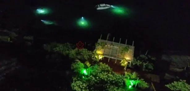 Casa de Condomínio com 2 Quartos à venda, 400m² no Centro, Arraial do Cabo