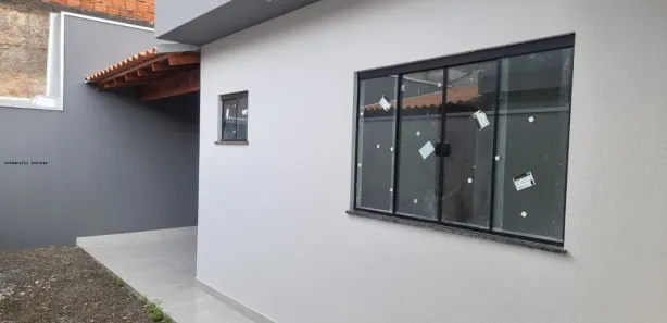 Casa com 3 Quartos à venda, 98m² no Leonor, Londrina