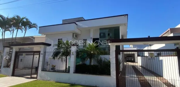 Casa com 3 Quartos para alugar, 149m² no Santa Augusta, Criciúma