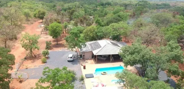 Fazenda / Sítio / Chácara com 3 Quartos à venda, 4000m² no Centro, Formosa