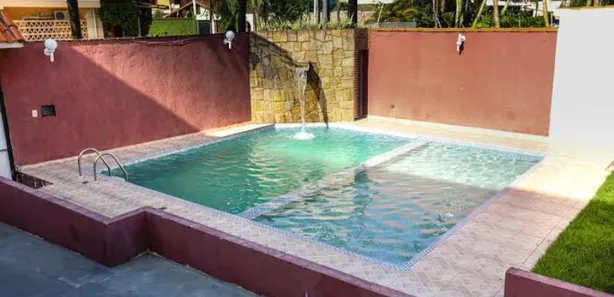 Hotel / Motel / Pousada à venda, 1760m² no Enseada, Guarujá