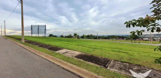 Terreno / Lote / Condomínio à venda, 450m² no Chácaras Residenciais Santa Maria, Votorantim