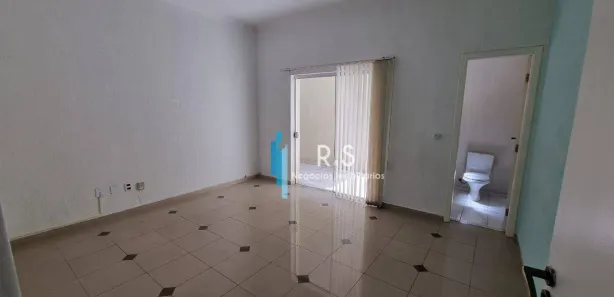 Conjunto Comercial / Sala para alugar, 25m² no Centro, Vinhedo