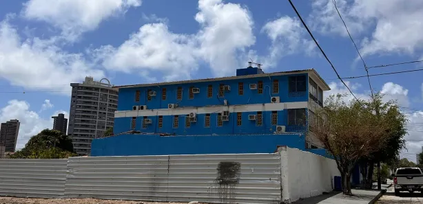 Hotel / Motel / Pousada com 20 Quartos à venda, 450m² no Ponta Negra, Natal