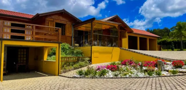 Casa de Condomínio com 2 Quartos à venda, 200m² no Loteamento Bosque Merhy, Quatro Barras