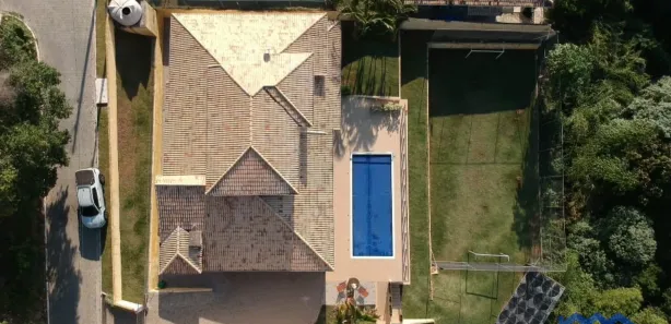 Fazenda / Sítio / Chácara com 3 Quartos à venda, 2300m² no , Mairinque
