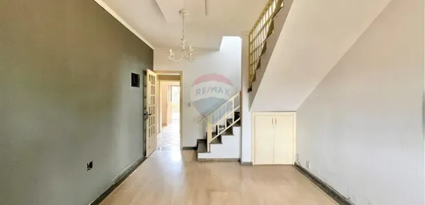 Sobrado com 2 Quartos à venda, 200m² no Nossa Senhora das Graças, Canoas