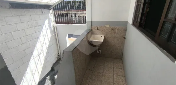 Casa de Vila com 1 Quarto para alugar, 65m² no Jardim Clementino, Taboão da Serra