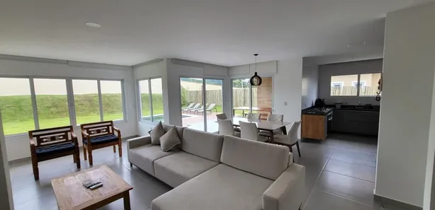Casa de Condomínio com 4 Quartos à venda, 150m² no , Armação dos Búzios
