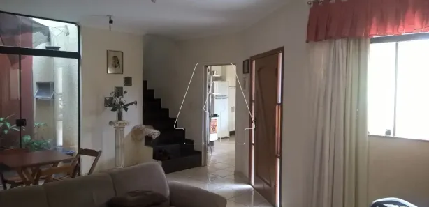 Sobrado com 4 Quartos para alugar, 150m² no Centro, Araçatuba
