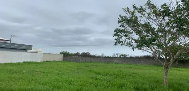 Terreno / Lote / Condomínio à venda, 400m² no Bairro Sinagoga (Tamoios), Cabo Frio