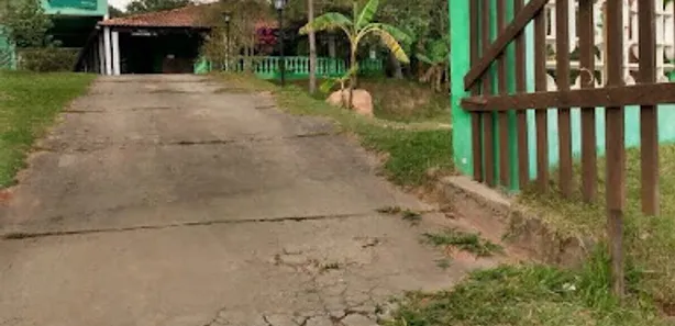 Fazenda / Sítio / Chácara com 8 Quartos à venda, 1000m² no Parque Piratininga, Itaquaquecetuba