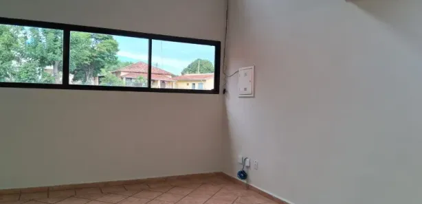 Conjunto Comercial / Sala para alugar, 80m² no Centro, Jaguariúna