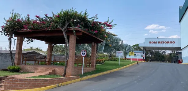 Galpão / Depósito / Armazém para alugar, 1000m² no Distrito Industrial, Rio Claro