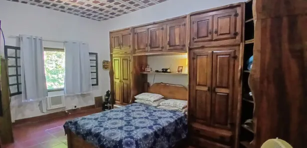 Fazenda / Sítio / Chácara com 2 Quartos à venda, 200m² no , Piraí
