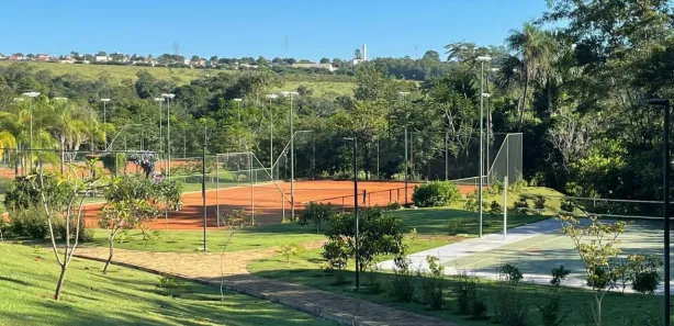 Terreno / Lote / Condomínio à venda, 300m² no Jardins Porto, Senador Canedo