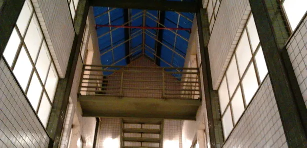 Prédio Inteiro para venda ou aluguel, 800m² no Jardim Vinte e Cinco de Agosto, Duque de Caxias