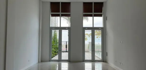 Loja / Salão / Ponto Comercial à venda, 217m² no Centro, Balneário Camboriú
