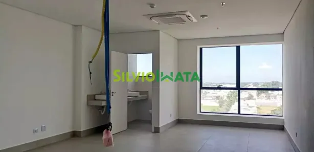 Conjunto Comercial / Sala com 2 Quartos para alugar, 45m² no Jardim Cidade Monções, Maringá