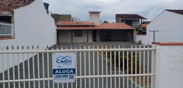 Casa com 3 Quartos para alugar, 130m² no Gravatá, Navegantes