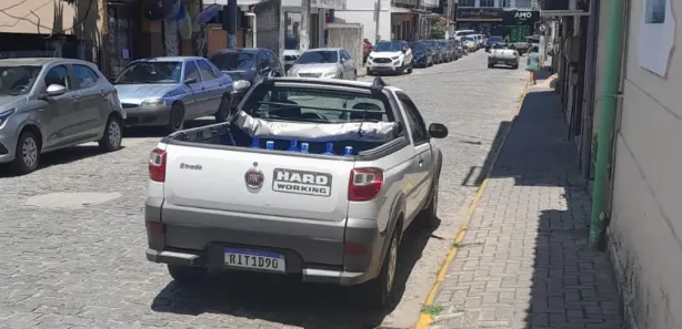Casa Comercial à venda, 428m² no Centro, Cachoeiras de Macacu