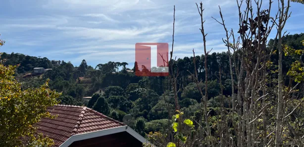 Casa de Condomínio com 4 Quartos à venda, 260m² no Vale Encantado, Campos do Jordão
