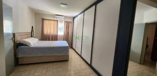 Casa com 2 Quartos à venda, 201m² no Vera Cruz, Londrina