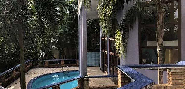 Casa de Condomínio com 5 Quartos para venda ou aluguel, 923m² no Altos de São Fernando, Jandira