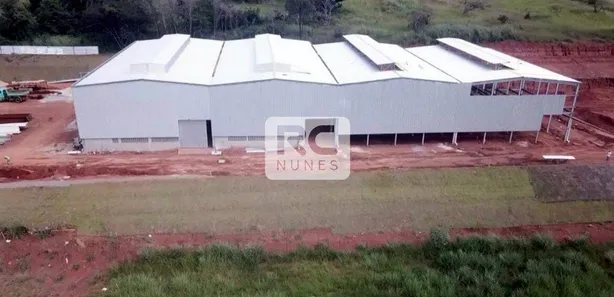 Galpão / Depósito / Armazém para alugar, 914m² no Santa Clara B, Vespasiano