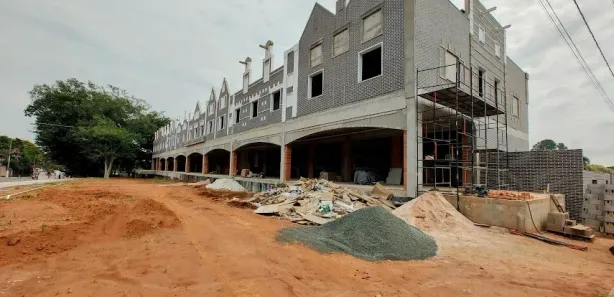 Conjunto Comercial / Sala para alugar, 2000m² no Centro, Holambra