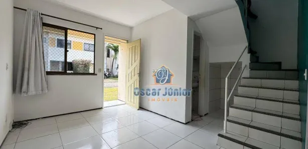Casa de Condomínio com 3 Quartos para alugar, 60m² no Jangurussu, Fortaleza