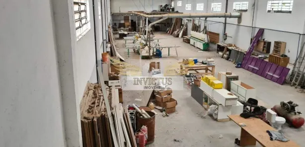Galpão / Depósito / Armazém à venda, 774m² no Jardim Irene, Santo André