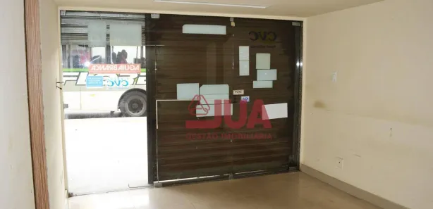 Loja / Salão / Ponto Comercial para alugar, 109m² no Centro, Belford Roxo