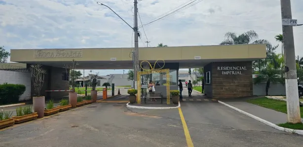 Casa de Condomínio com 3 Quartos à venda, 81m² no Jardim Decolores, Trindade