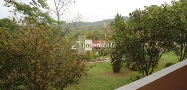 Fazenda / Sítio / Chácara com 3 Quartos à venda, 3000m² no Chácaras Ana Lúcia, Embu das Artes