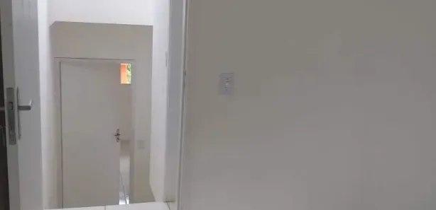 Casa de Condomínio com 2 Quartos para alugar, 75m² no Jardim São João, Jandira
