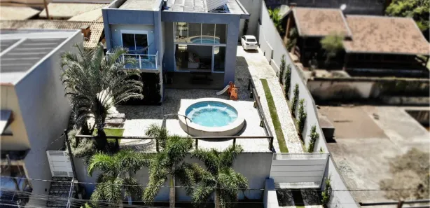 Casa com 3 Quartos à venda, 202m² no Jardim Shangri-Lá, Atibaia