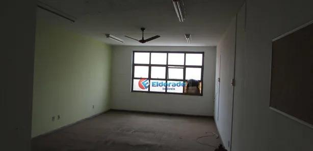 Conjunto Comercial / Sala para alugar, 36m² no Centro, Sumaré