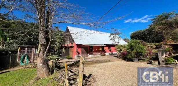 Fazenda / Sítio / Chácara com 3 Quartos à venda, 200m² no Braunes, Nova Friburgo