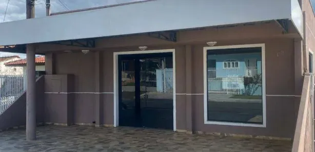 Conjunto Comercial / Sala para alugar, 60m² no Stroparo, Irati