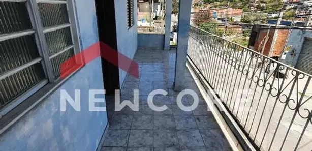 Sobrado com 3 Quartos à venda, 130m² no Jardim Nova Esperança, Francisco Morato