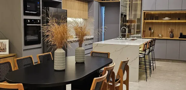 Casa de Condomínio com 3 Quartos à venda, 195m² no Jardins Nápoles, Senador Canedo
