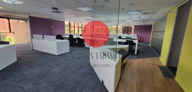 Andar / Laje corporativa para alugar, 550m² no Green Valley Alphaville, Barueri
