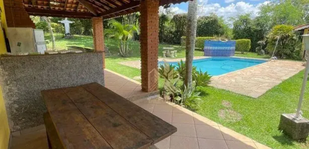 Fazenda / Sítio / Chácara com 2 Quartos à venda, 300m² no Jardim dos Pinheiros, Atibaia