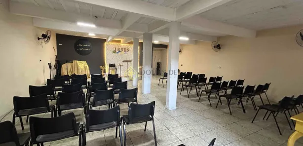 Loja / Salão / Ponto Comercial à venda, 180m² no Retiro, Volta Redonda