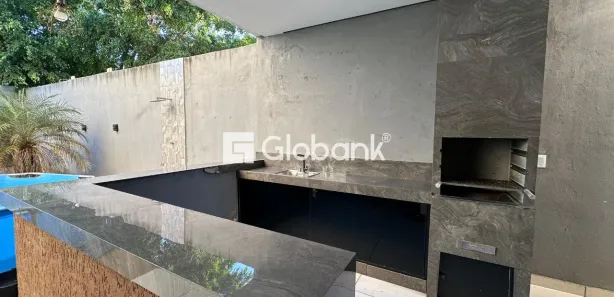 Casa com 3 Quartos para alugar, 120m² no Vila Sion, Montes Claros